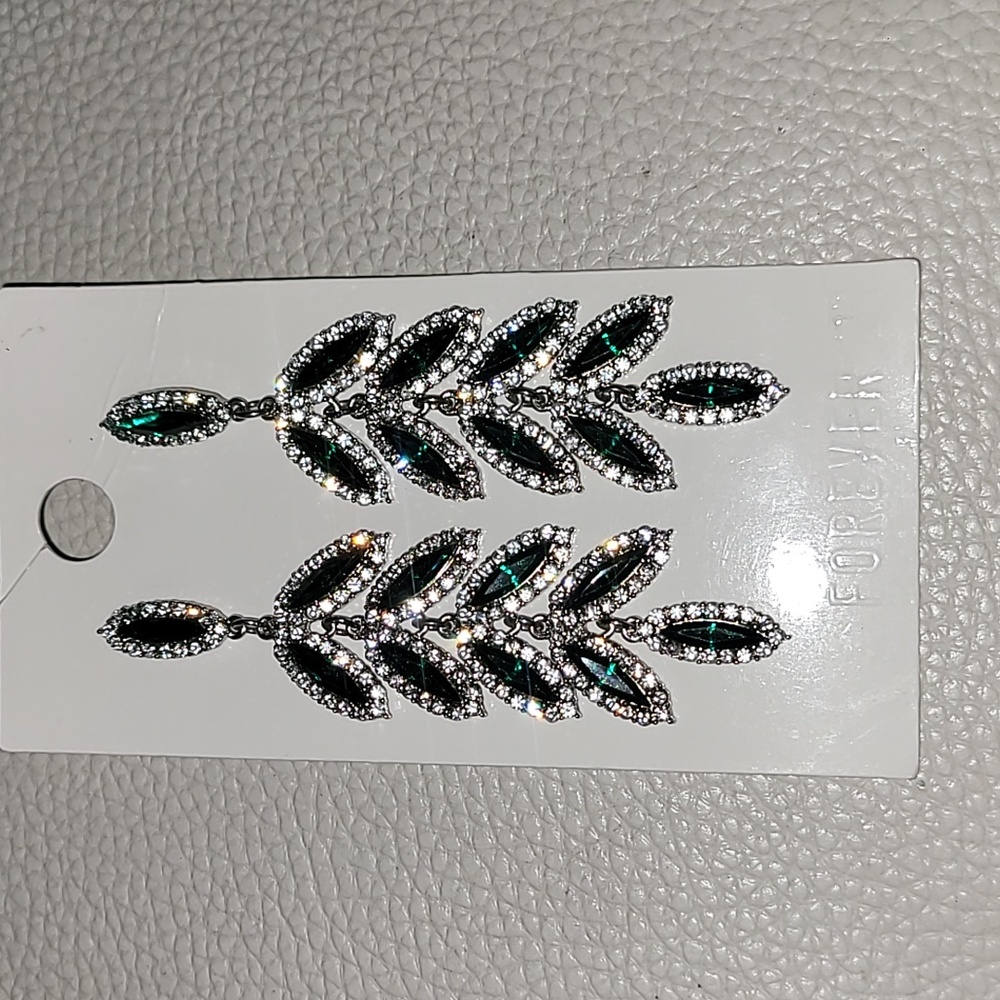 Fashion earings